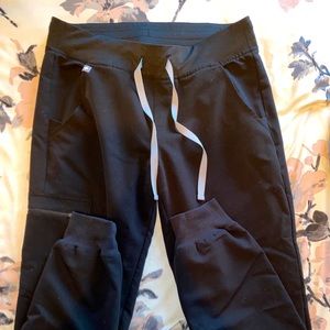 FIGS SMALL PETITE Zamora Joggers Black🖤